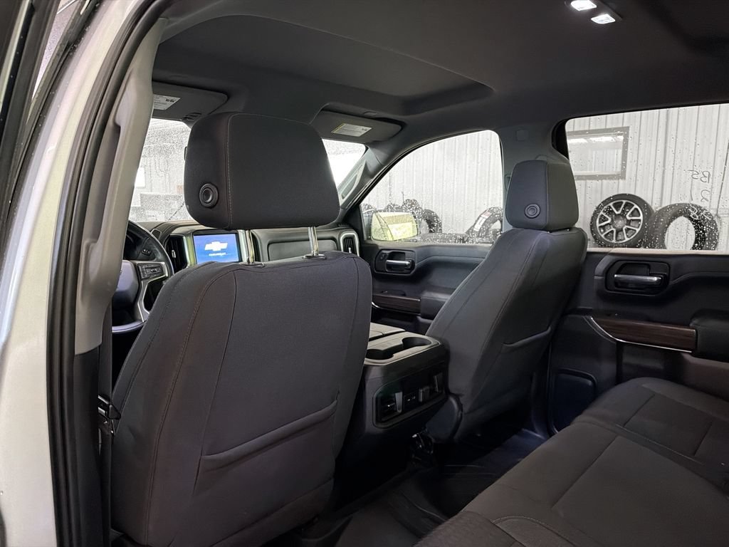 Used 2021 Chevrolet Silverado 1500 RST w/ Redline Edition AWD/4WD image 9