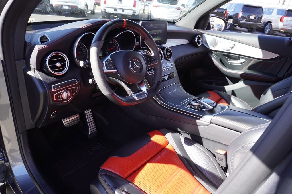 Used 2019 Mercedes-Benz GLC 63 AMG GLC 63 AMG image 17