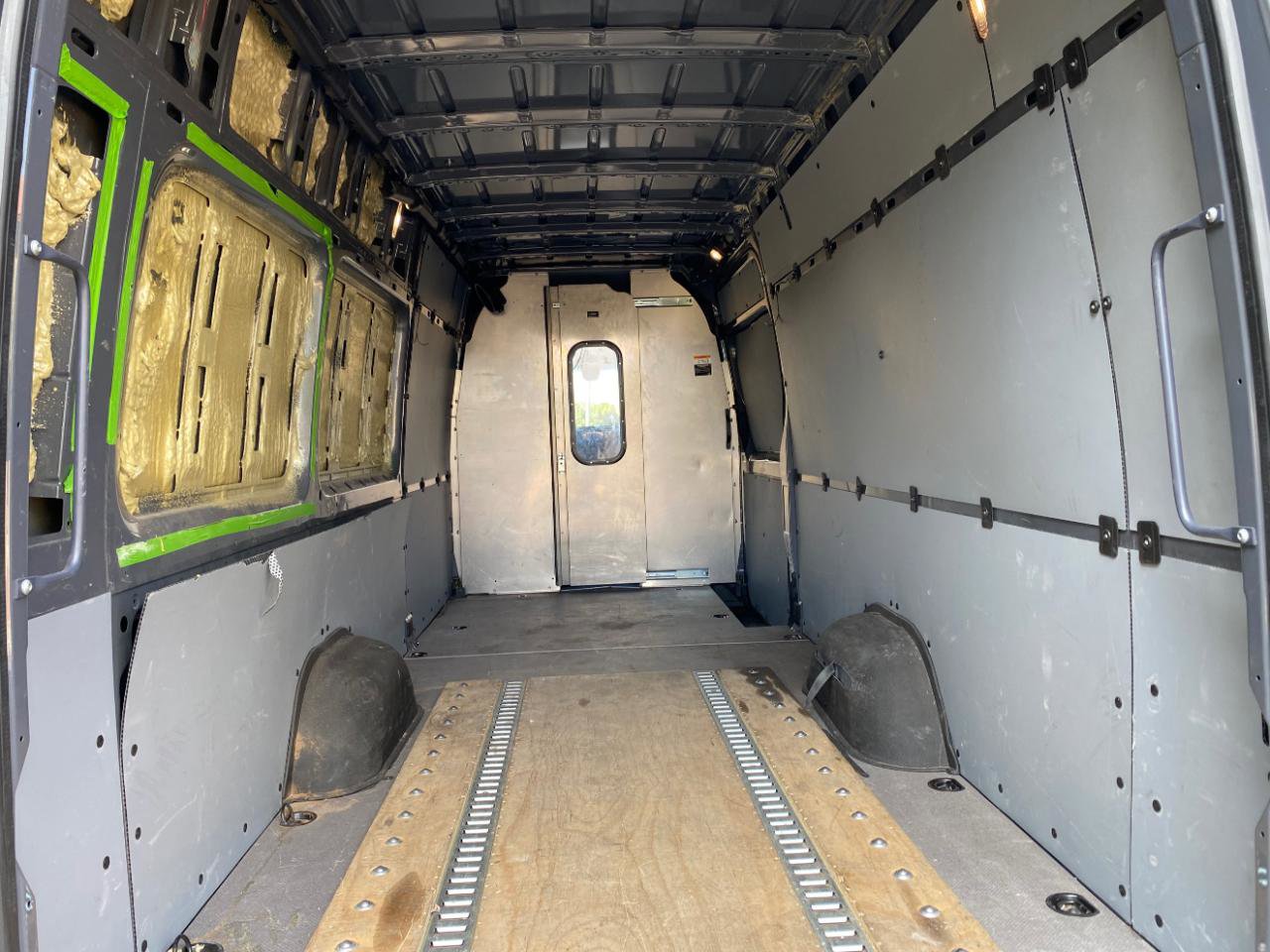 Used 2023 Mercedes-Benz Sprinter 2500 image 13