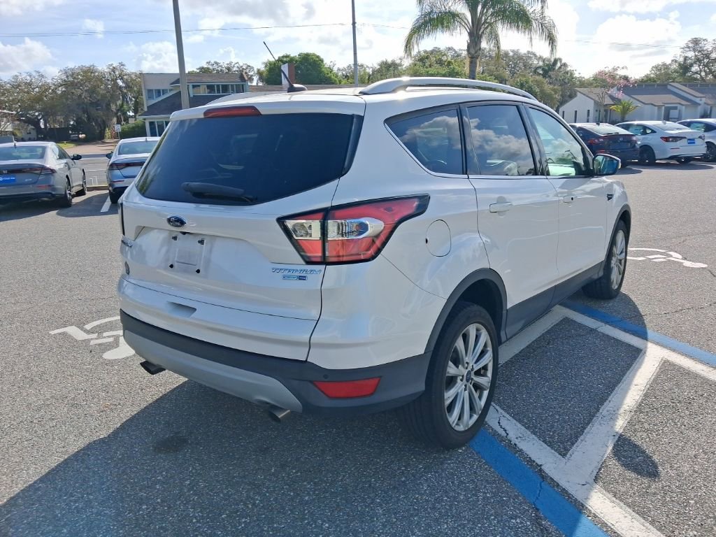 Used 2017 Ford Escape Titanium image 5