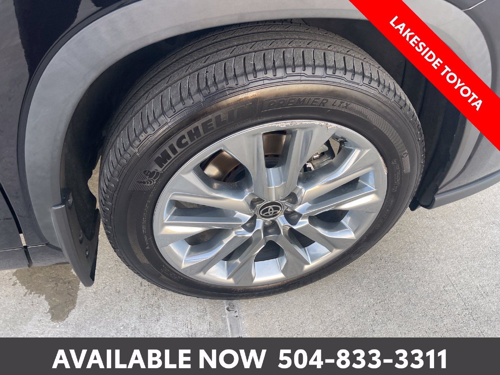 Used 2022 Toyota Highlander Limited AWD/4WD image 10