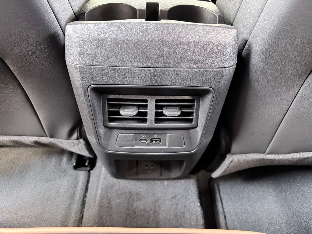 New 2026 GMC Canyon AT4 w/ Technology Plus Package AWD/4WD image 22