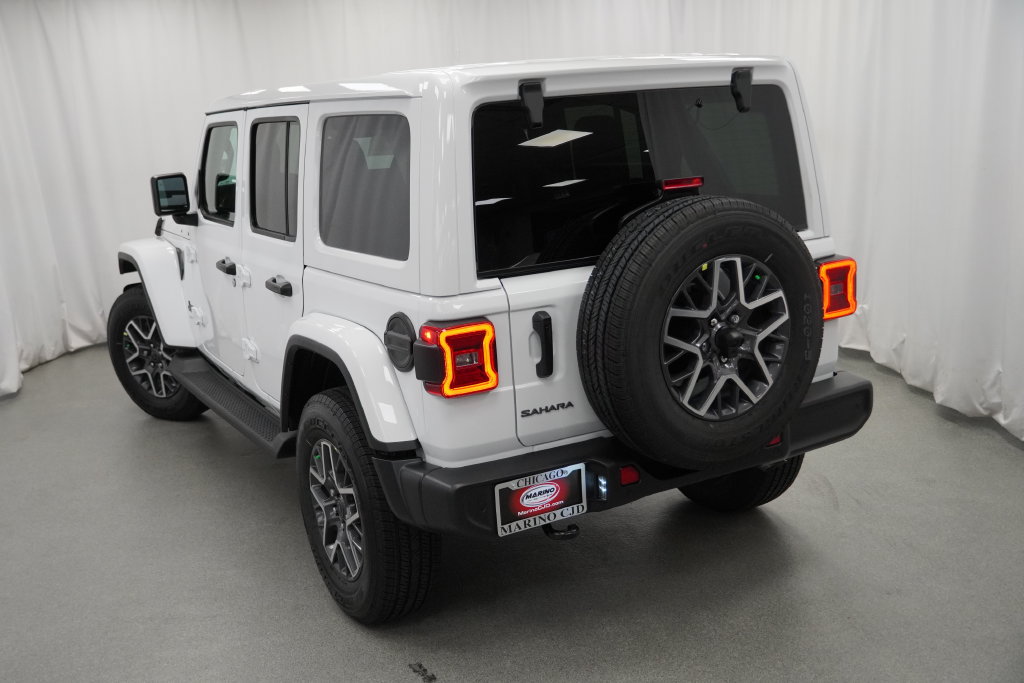 New 2026 Jeep Wrangler Unlimited Sahara AWD/4WD image 11