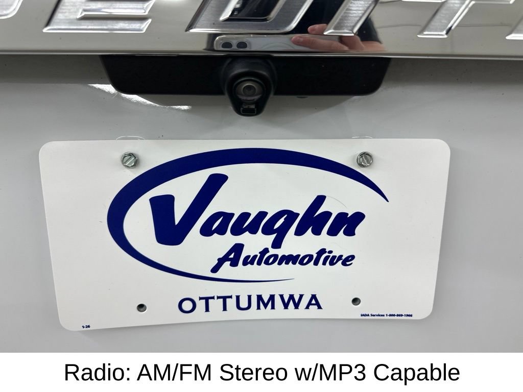 Used 2019 Ford Expedition XLT w/ Equipment Group 202A AWD/4WD image 18