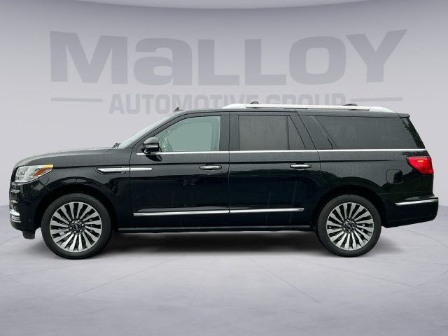 Used 2019 Lincoln Navigator L Reserve AWD/4WD image 2