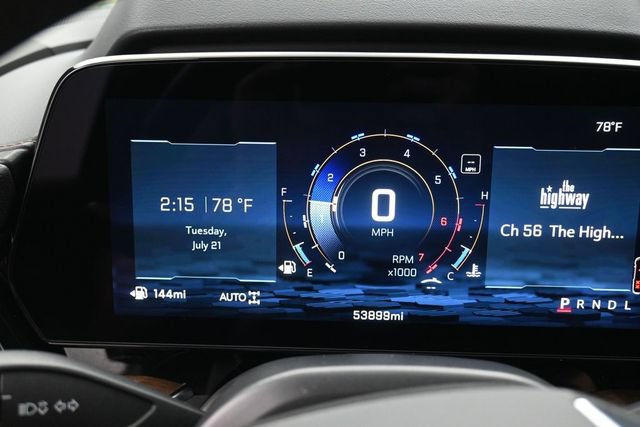 Used 2025 Chevrolet Tahoe High Country AWD/4WD image 9