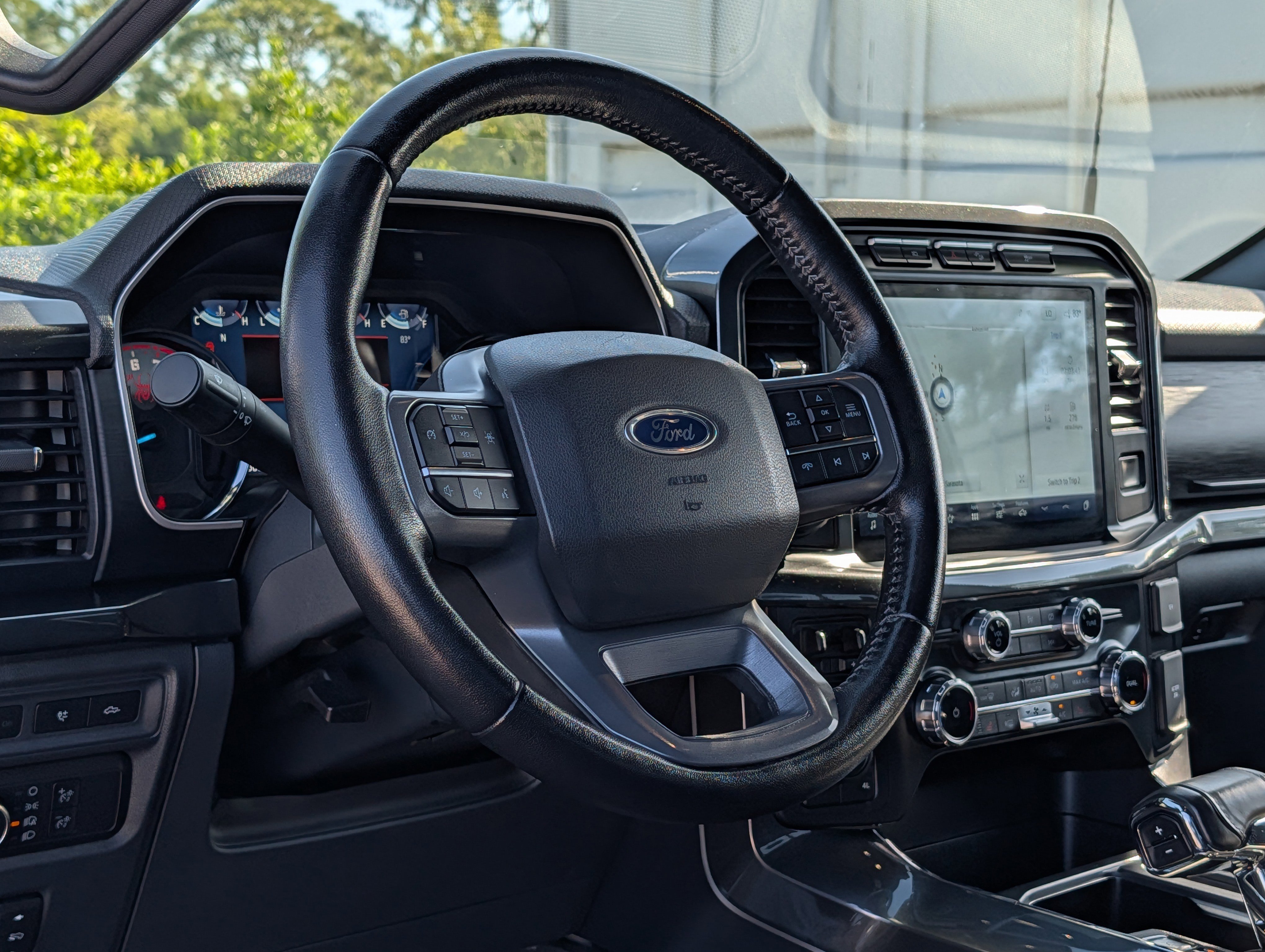 Used 2022 Ford F150 XLT w/ Equipment Group 302A High AWD/4WD image 28