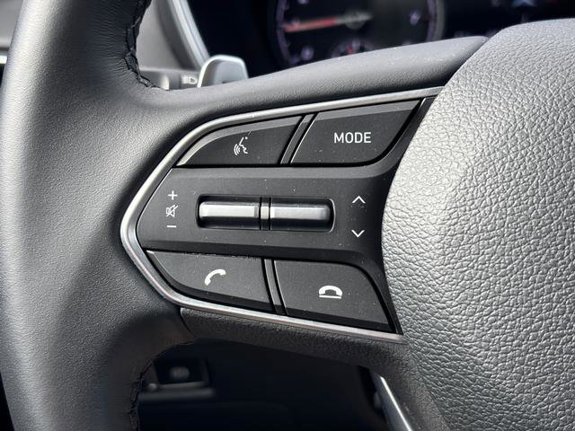 Used 2023 Hyundai Santa Fe SEL image 23