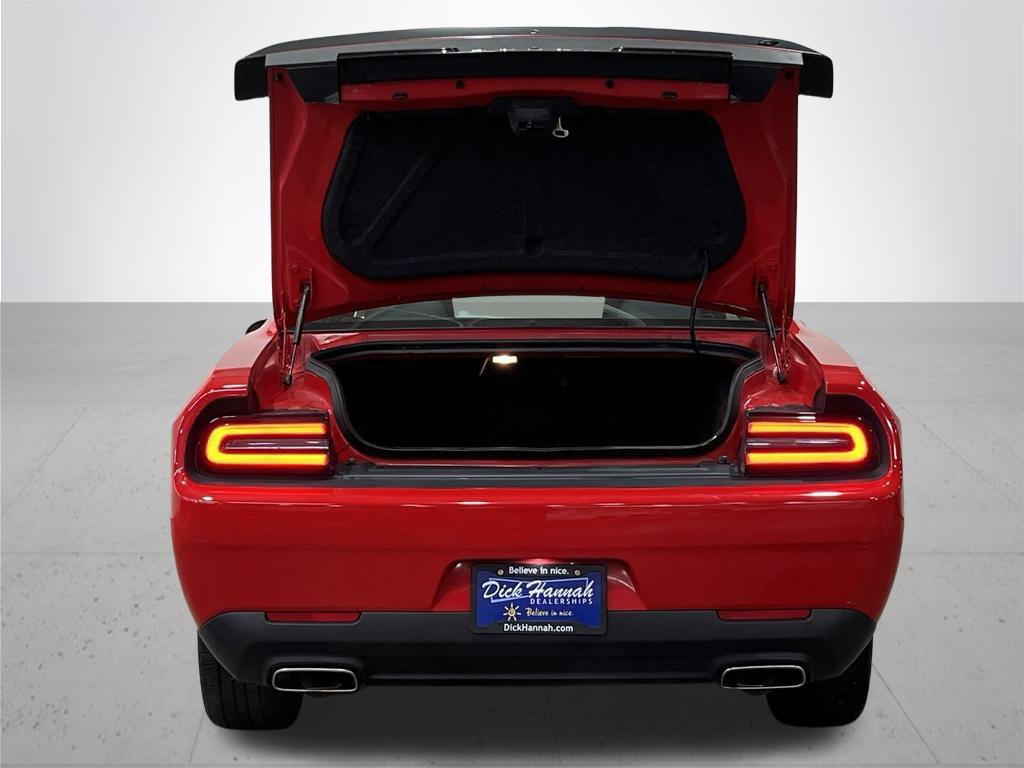 Used 2019 Dodge Challenger SXT w/ Blacktop Package AWD/4WD image 12