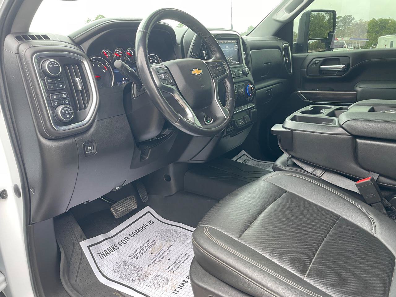 Used 2022 Chevrolet Silverado 3500 LTZ AWD/4WD image 12