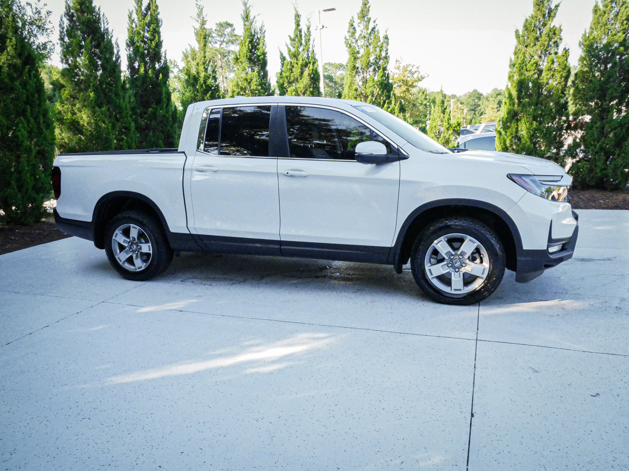 Used 2025 Honda Ridgeline RTL image 11