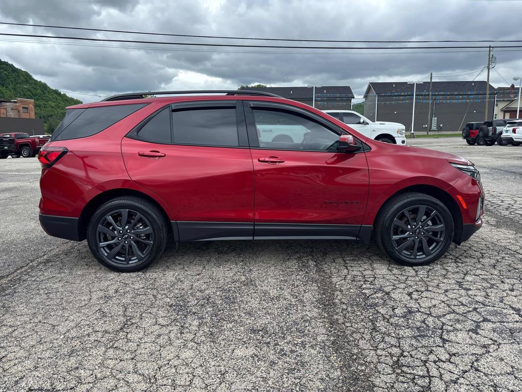 Used 2024 Chevrolet Equinox RS AWD/4WD image 6