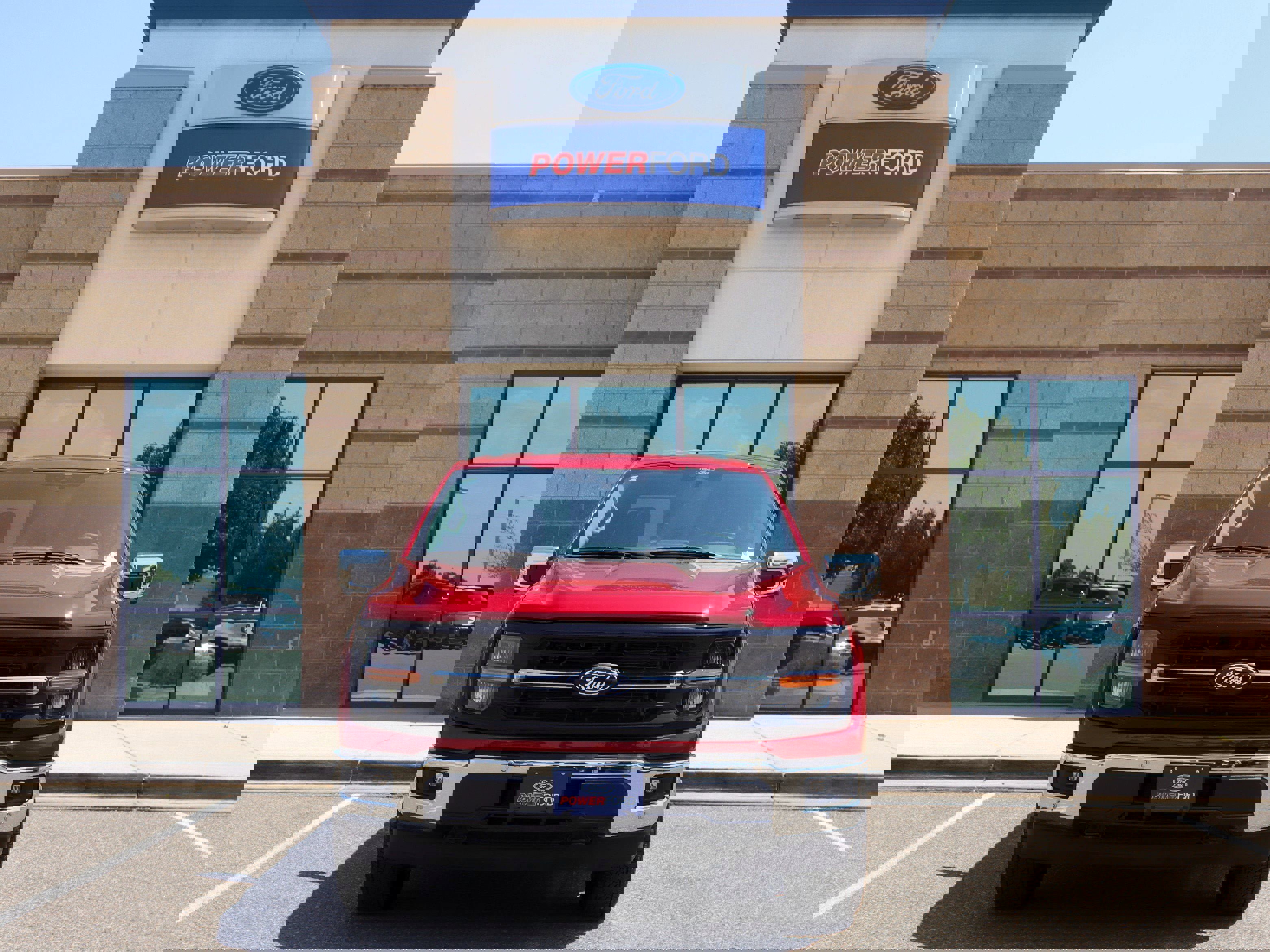 New 2025 Ford F150 XLT w/ Equipment Group 303A High image 3