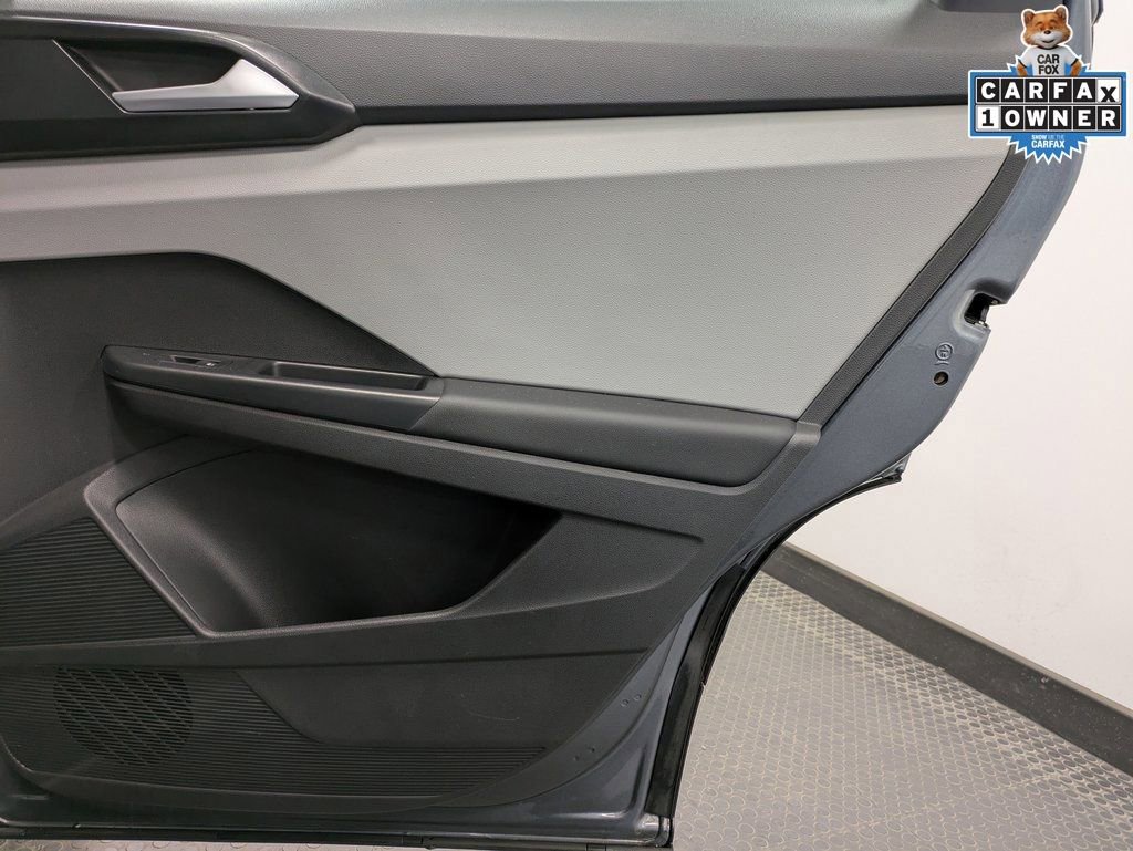 Used 2022 Volkswagen Taos S w/ IQ Drive S Package image 27