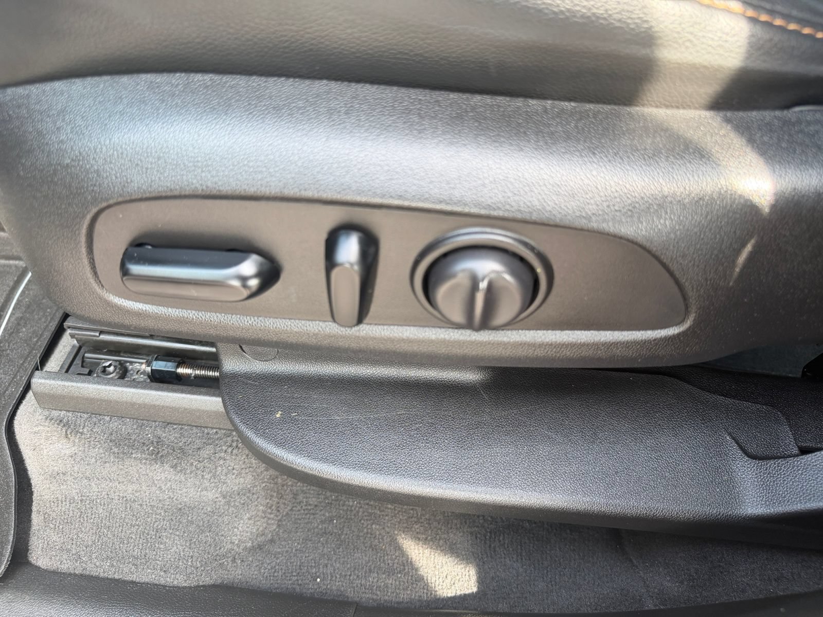 Used 2019 Chevrolet Traverse LT AWD/4WD image 19