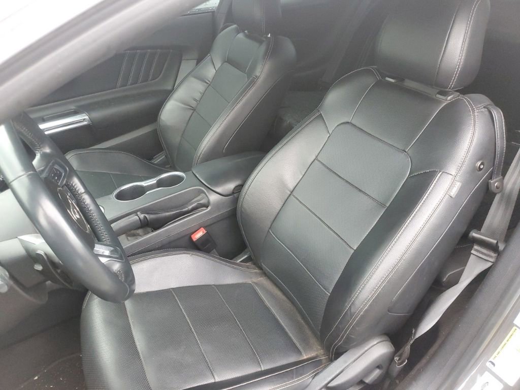 Used 2023 Ford Mustang GT Premium RWD image 4