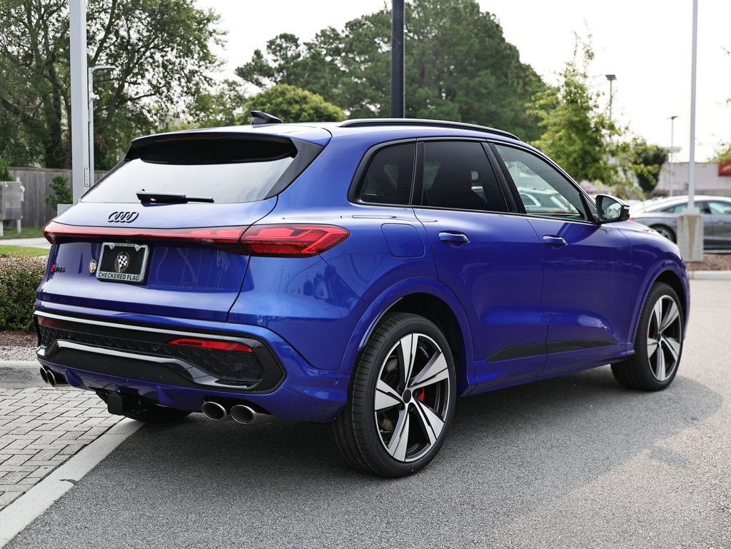 New 2026 Audi SQ5 Prestige AWD/4WD image 7