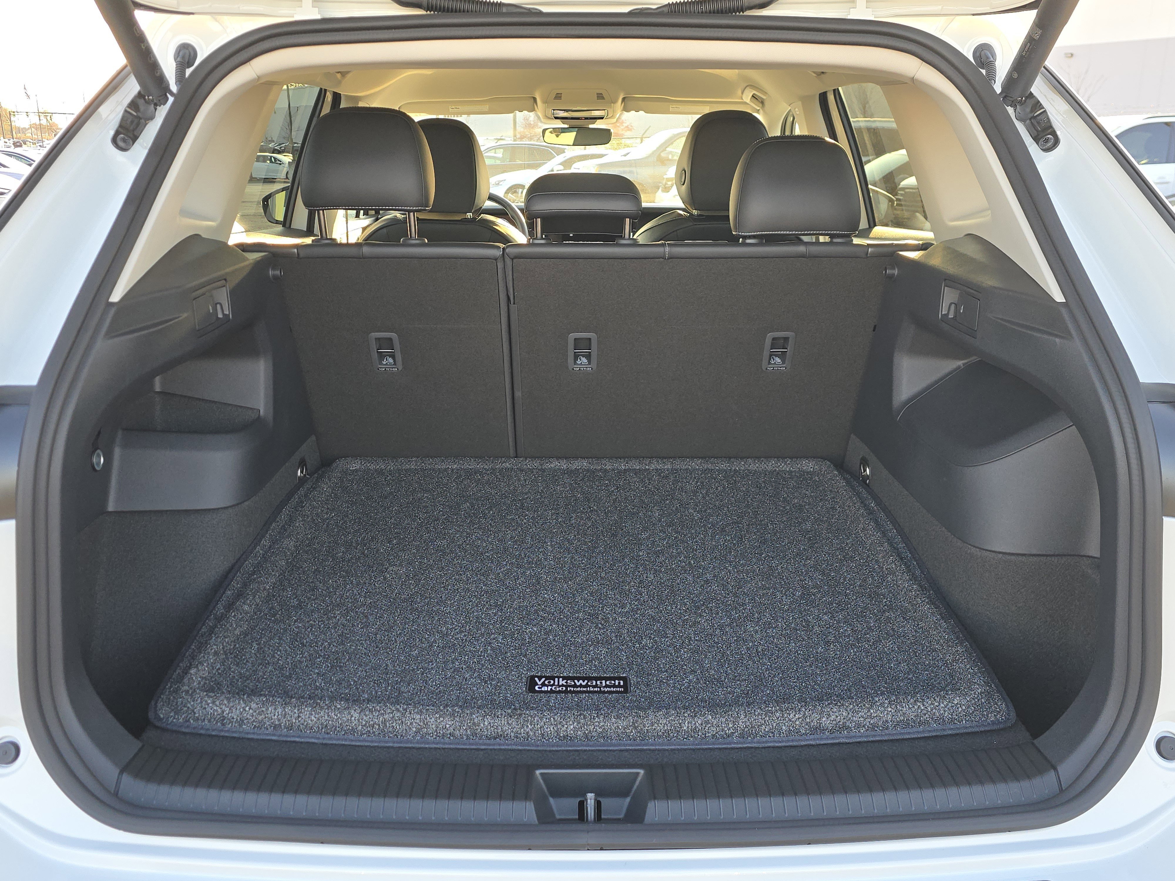 New 2026 Volkswagen Tiguan SE image 14