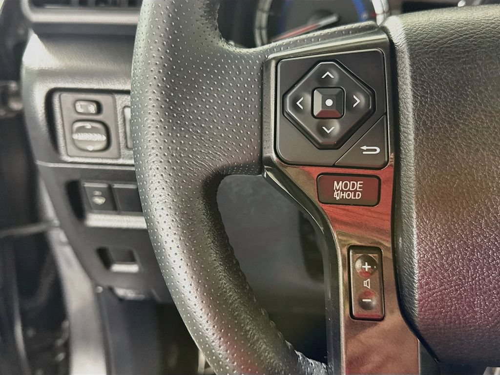 Certified 2019 Toyota 4Runner TRD Off-Road AWD/4WD image 21