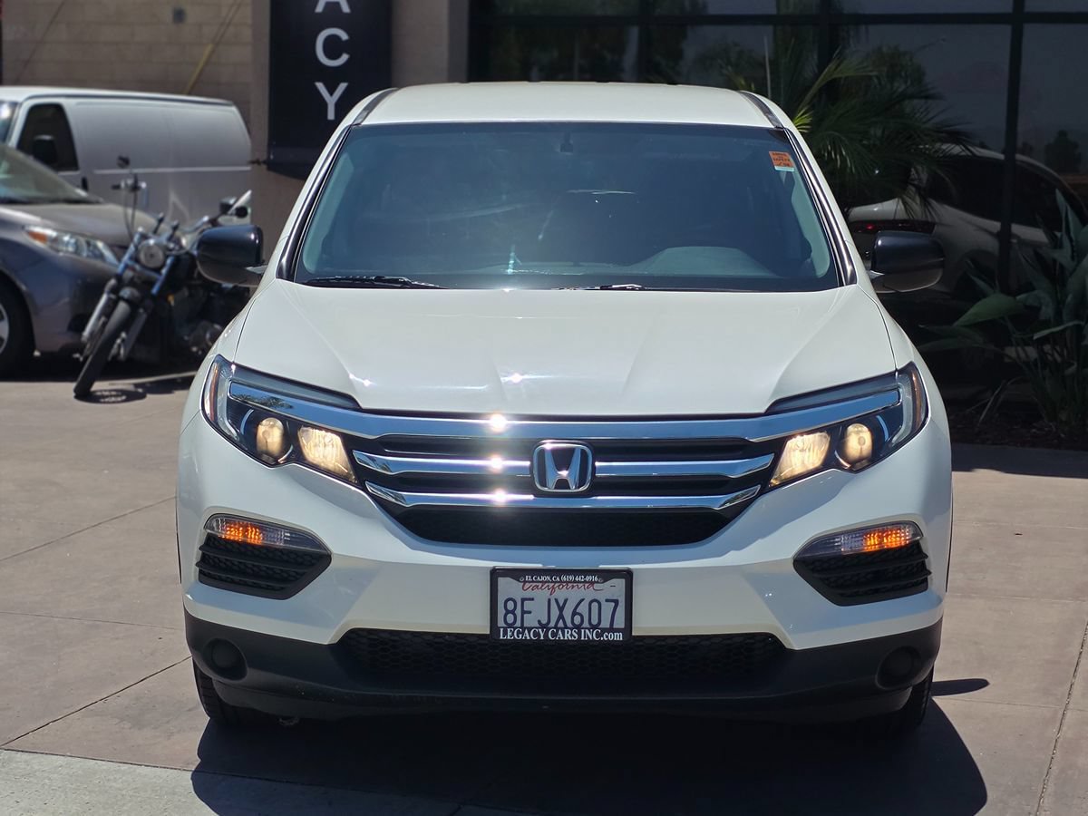Used 2018 Honda Pilot LX image 4