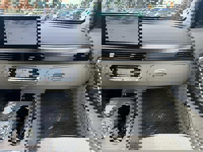 Used 2024 Genesis GV60 Advanced image 13