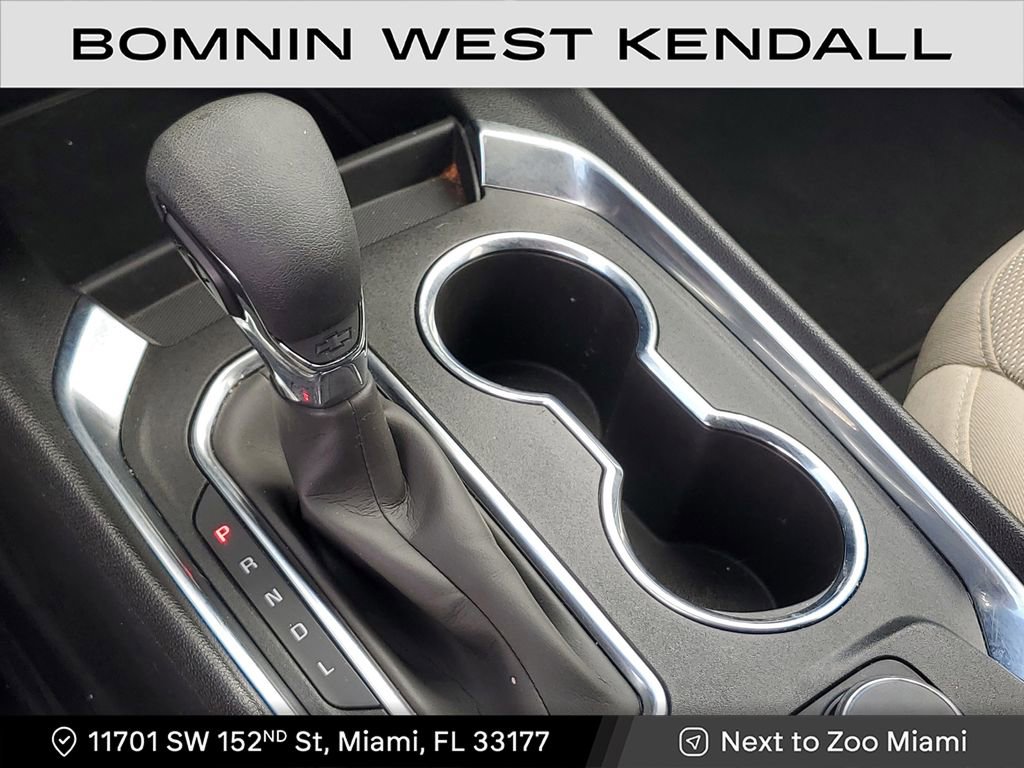 Used 2023 Chevrolet Traverse LS image 27