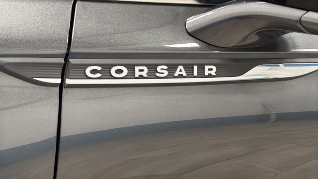 Used 2020 Lincoln Corsair AWD w/ Equipment Group 101A image 40