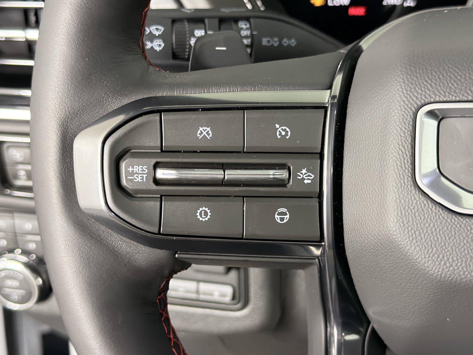New 2026 GMC Yukon AT4 Ultimate AWD/4WD image 29
