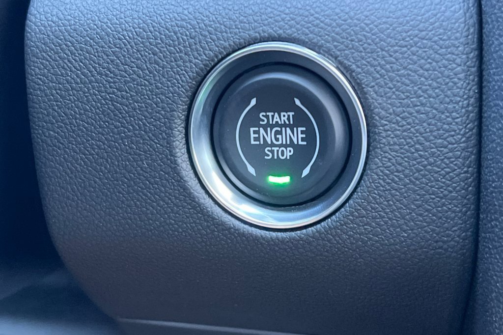 New 2026 GMC Acadia AT4 w/ Luxury Package image 21