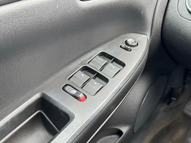 Used 2009 Chevrolet Impala LT FWD image 25