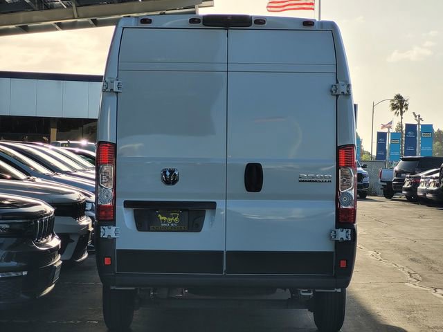 Used 2025 RAM ProMaster 2500 w/ Convenience Group FWD image 5