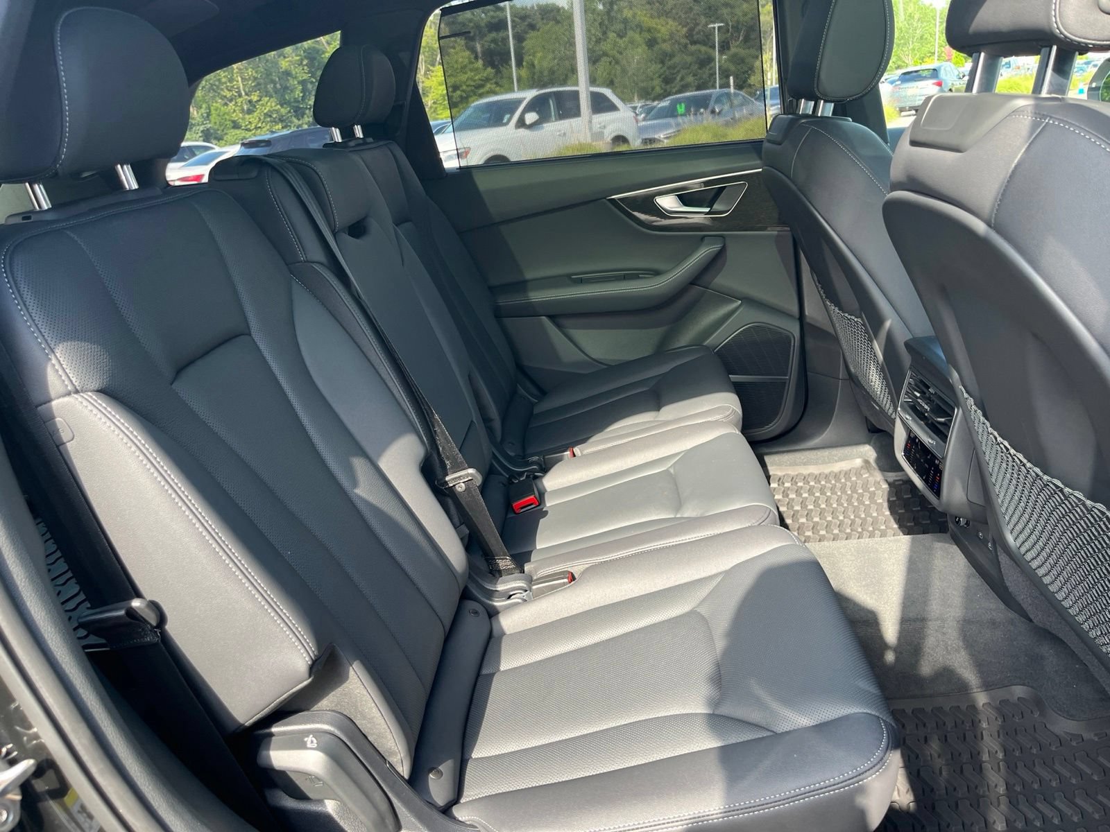 Used 2026 Audi Q7 3.0T Premium Plus AWD/4WD image 35