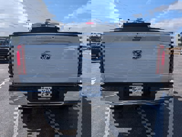 Certified 2025 Ford F150 Lariat w/ Equipment Group 501A Mid image 4