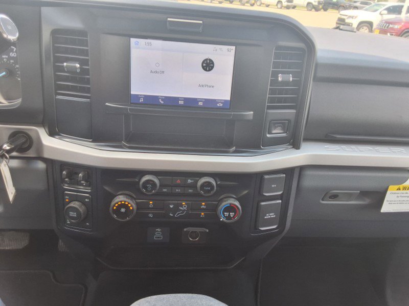 New 2025 Ford F350 XLT image 9