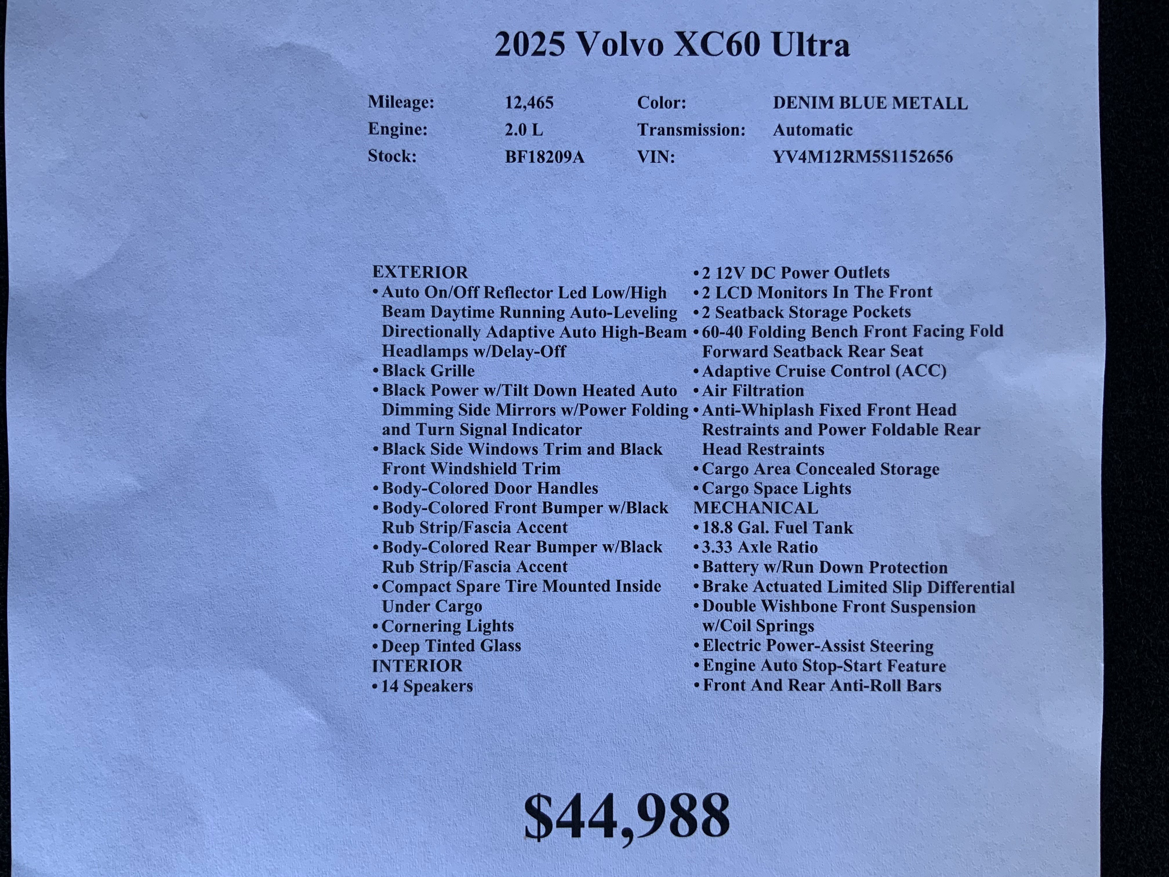 Used 2025 Volvo XC60 B5 Ultra w/ Protection Package Premier image 34
