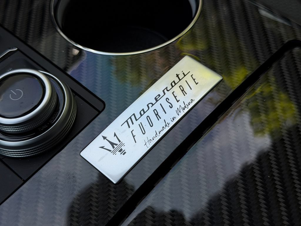 Used 2021 Maserati Ghibli Trofeo RWD image 27