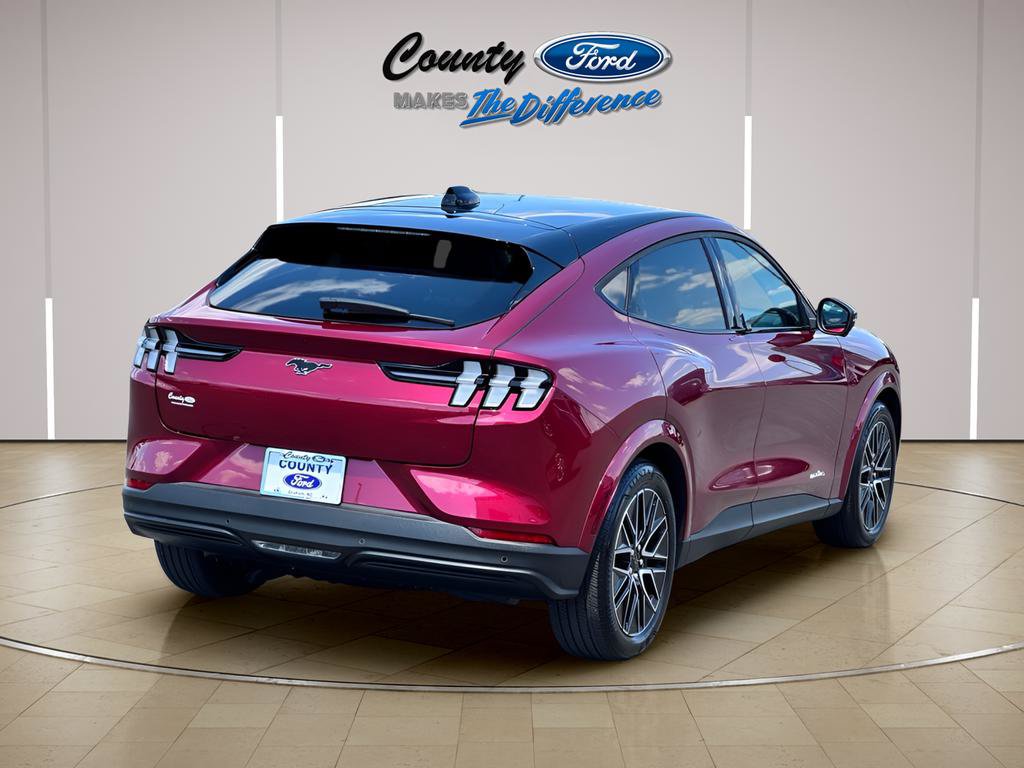 Used 2025 Ford Mustang Mach-E Premium AWD/4WD image 9