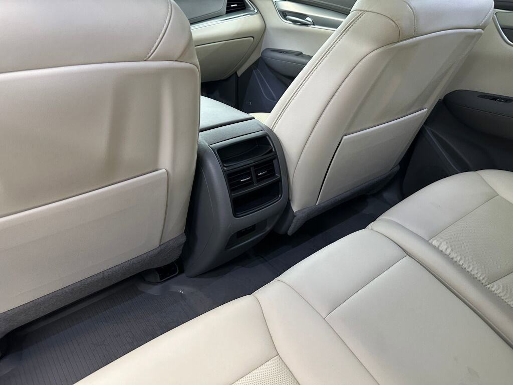 Certified 2021 Cadillac XT5 Premium Luxury image 27