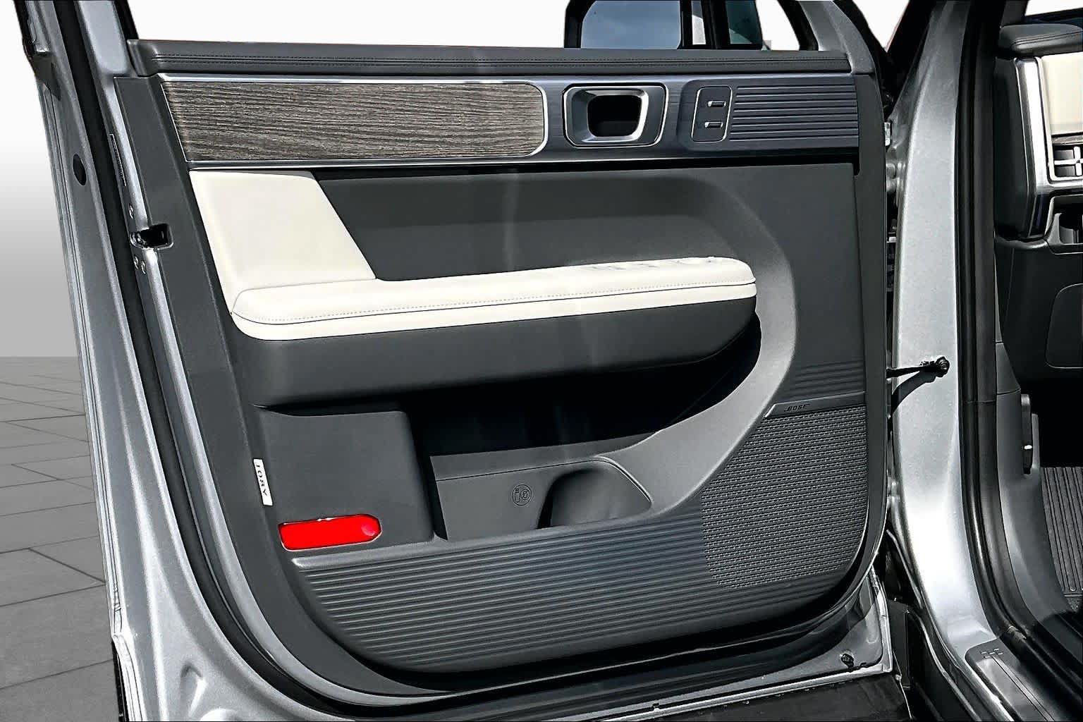 New 2027 Hyundai Santa Fe Limited AWD/4WD image 13