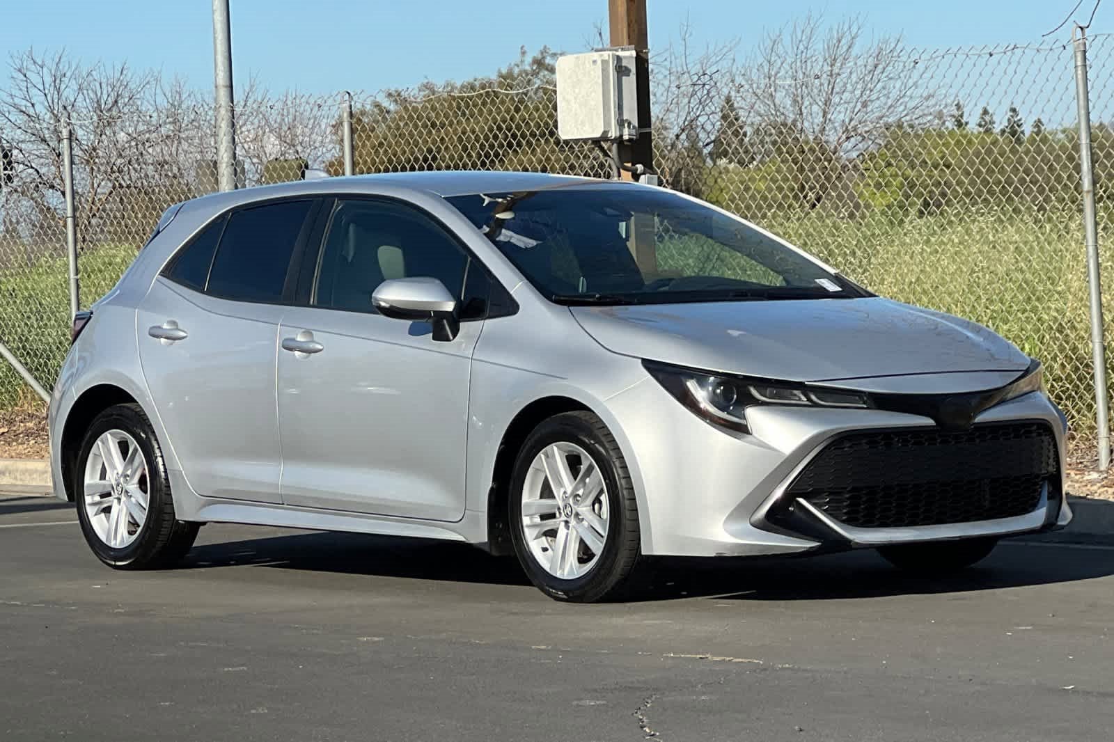 Used 2019 Toyota Corolla SE image 9