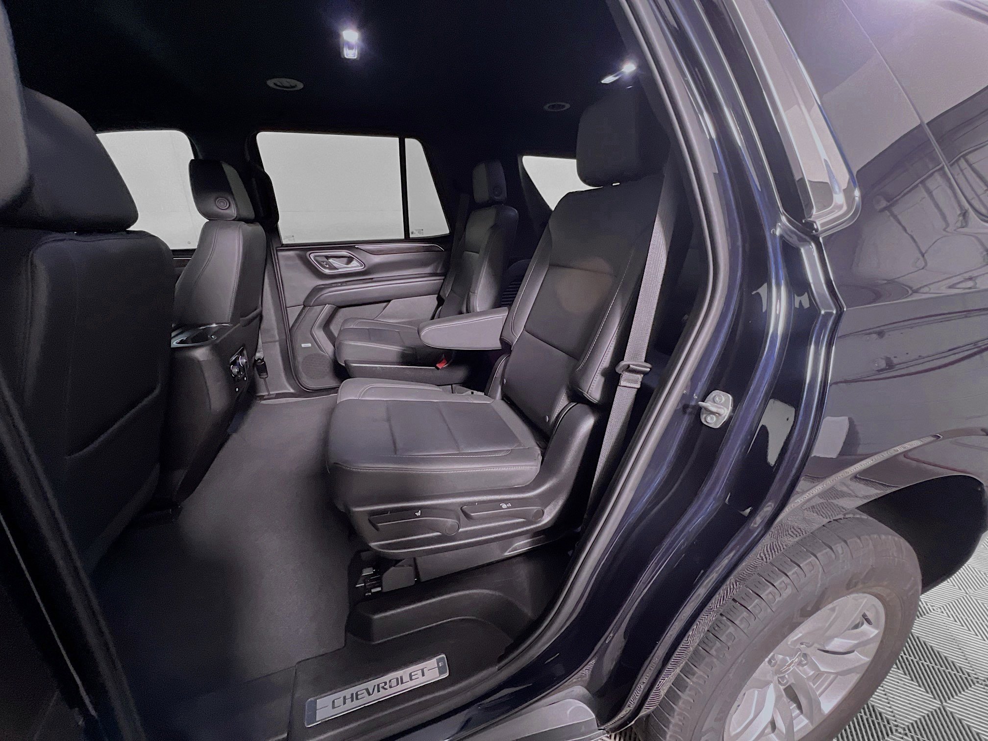 Used 2024 Chevrolet Tahoe LT image 29