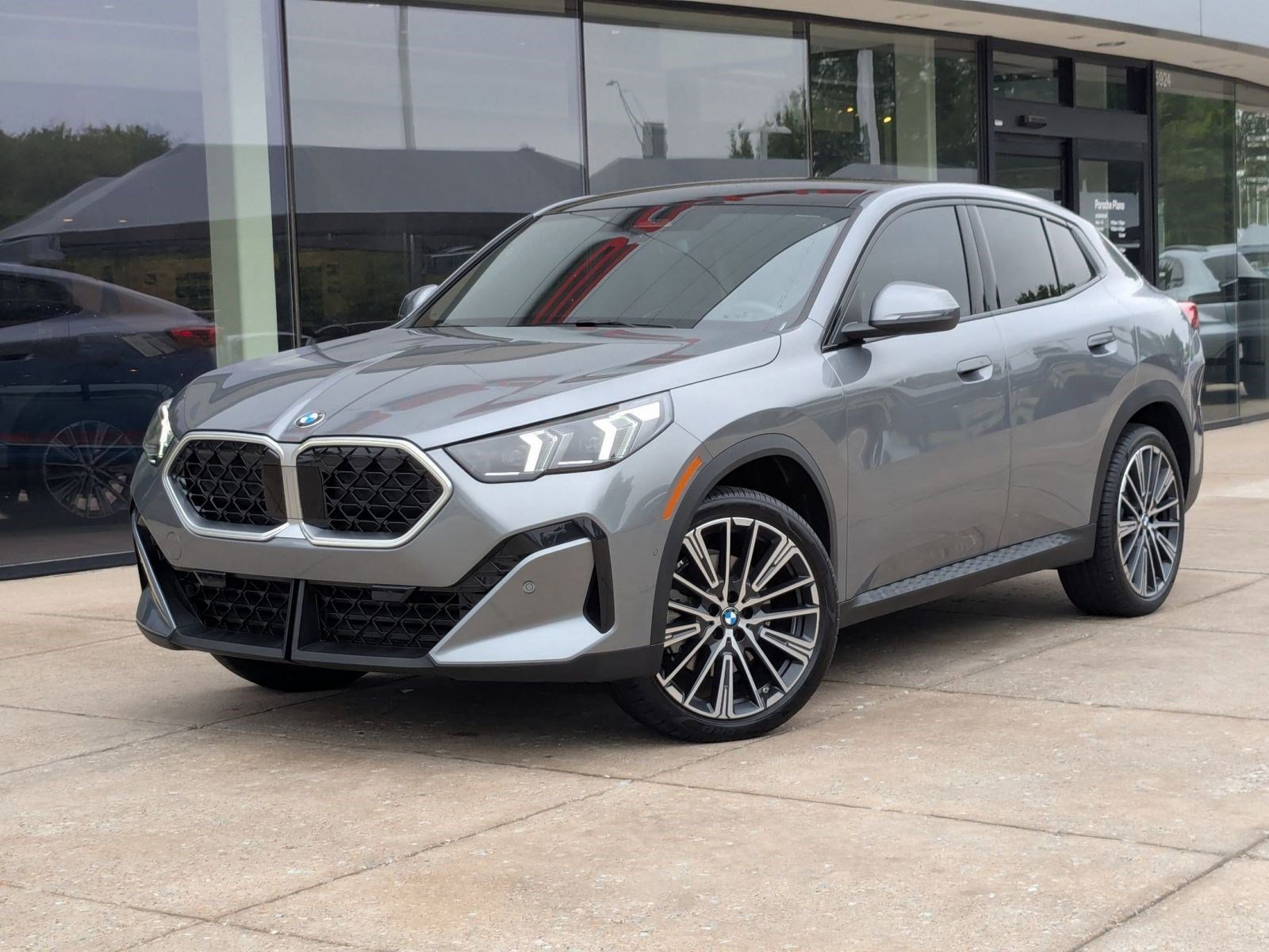Used 2026 BMW X2 xDrive28i w/ Convenience Package