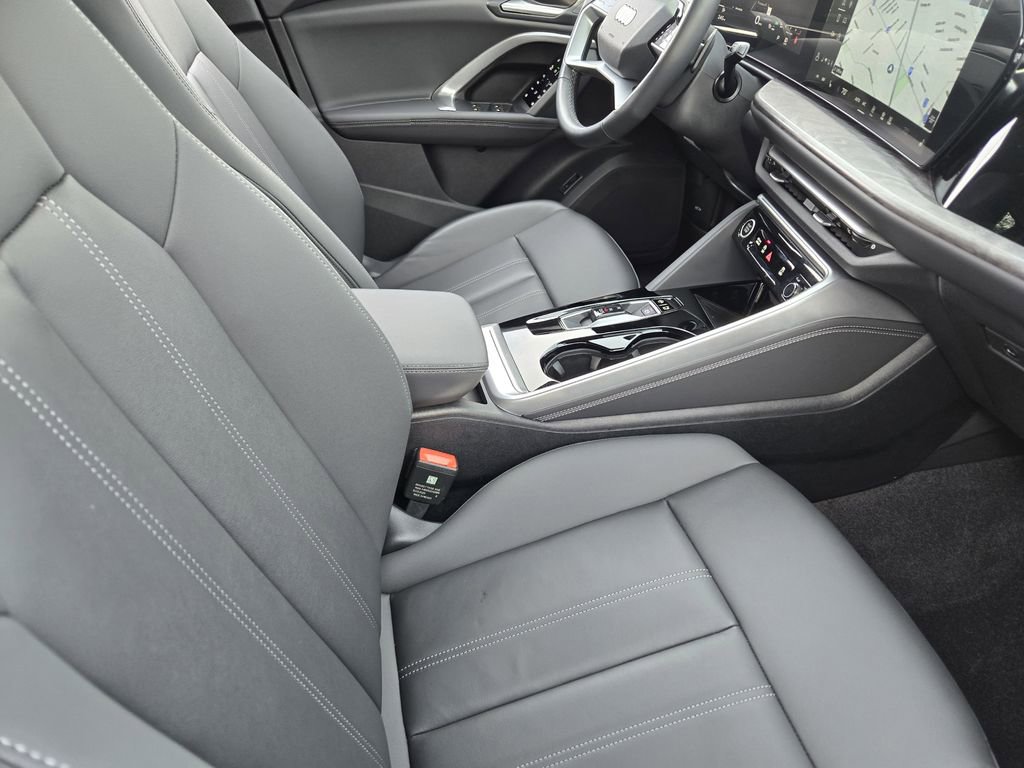 Certified 2025 Audi Q5 Premium Plus w/ Premium Plus image 16