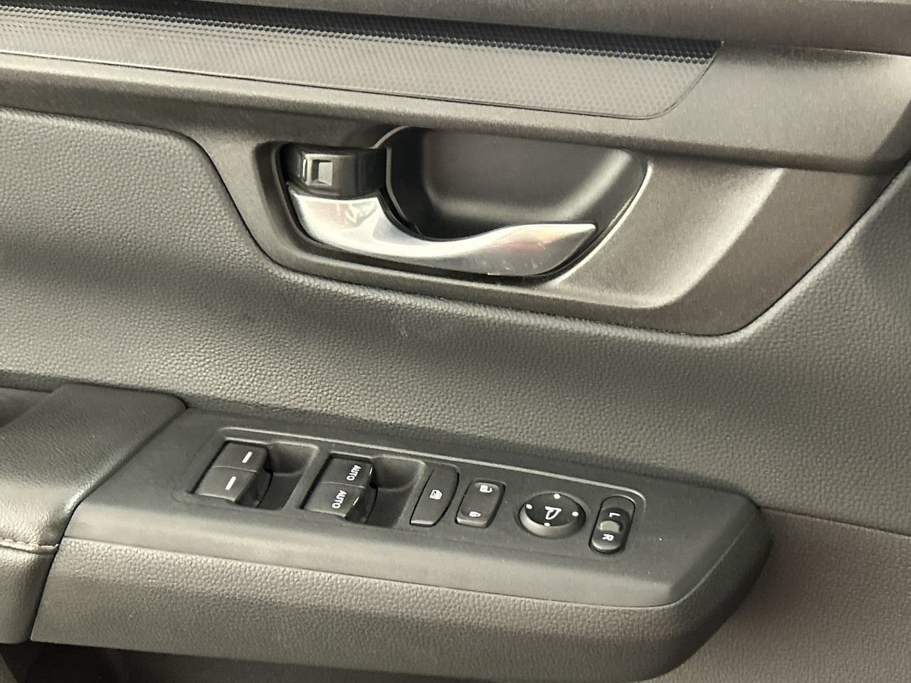 Used 2024 Honda CR-V Sport image 19