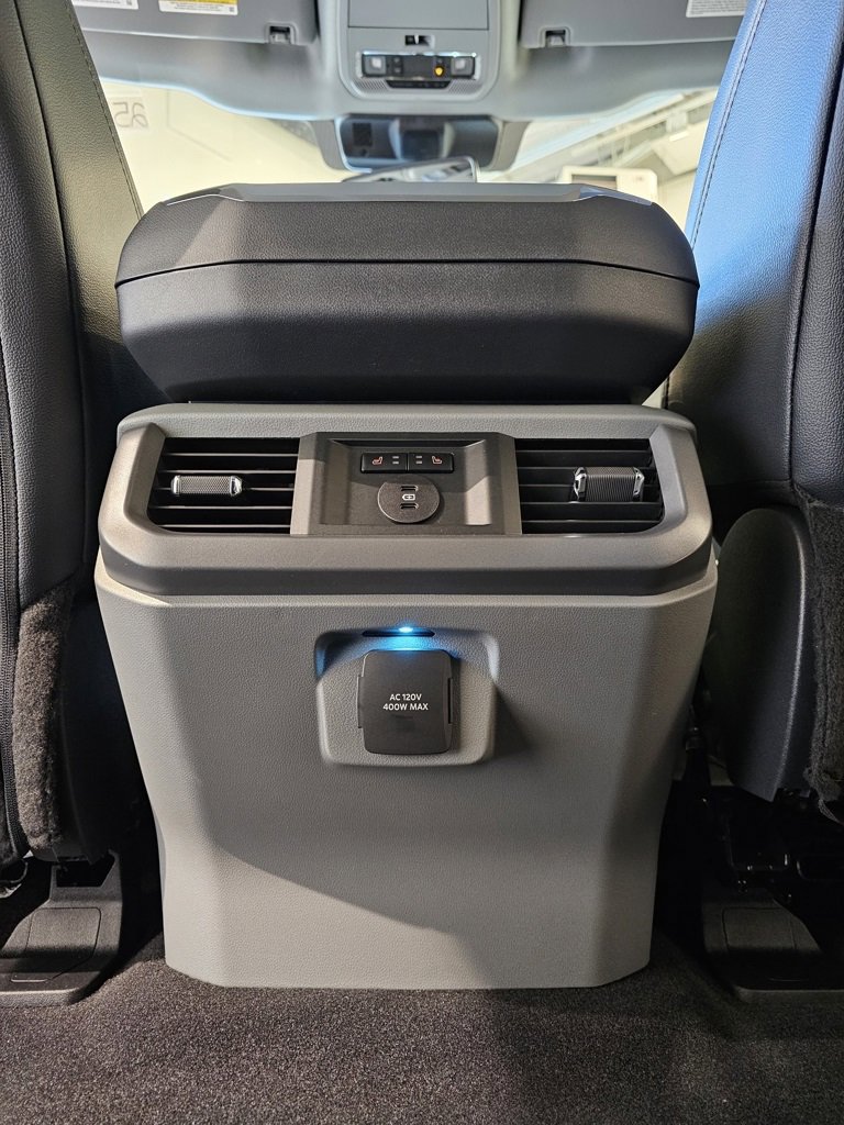 New 2025 Ford F150 Lariat w/ Equipment Group 502A High image 38