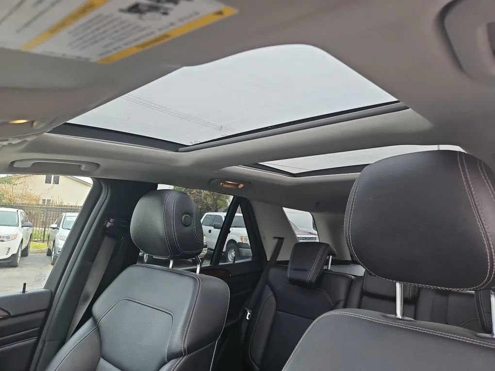 Used 2015 Mercedes-Benz ML 350 2WD w/ Premium 1 Package image 43