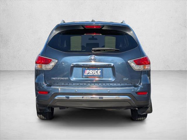 Used 2014 Nissan Pathfinder SV image 6