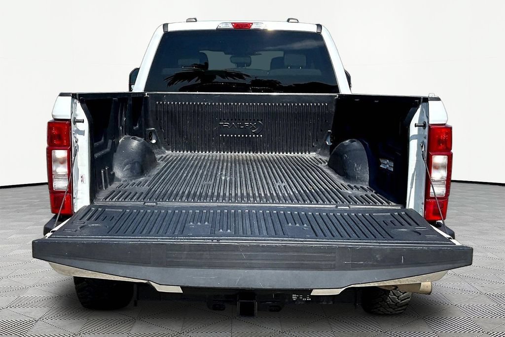 Used 2022 Ford F250 XLT AWD/4WD image 7