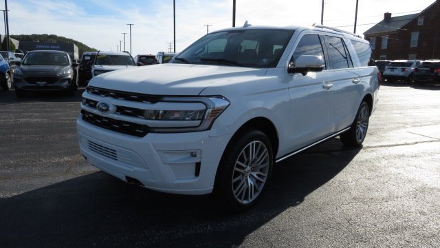 Certified 2023 Ford Expedition Max Limited image 3