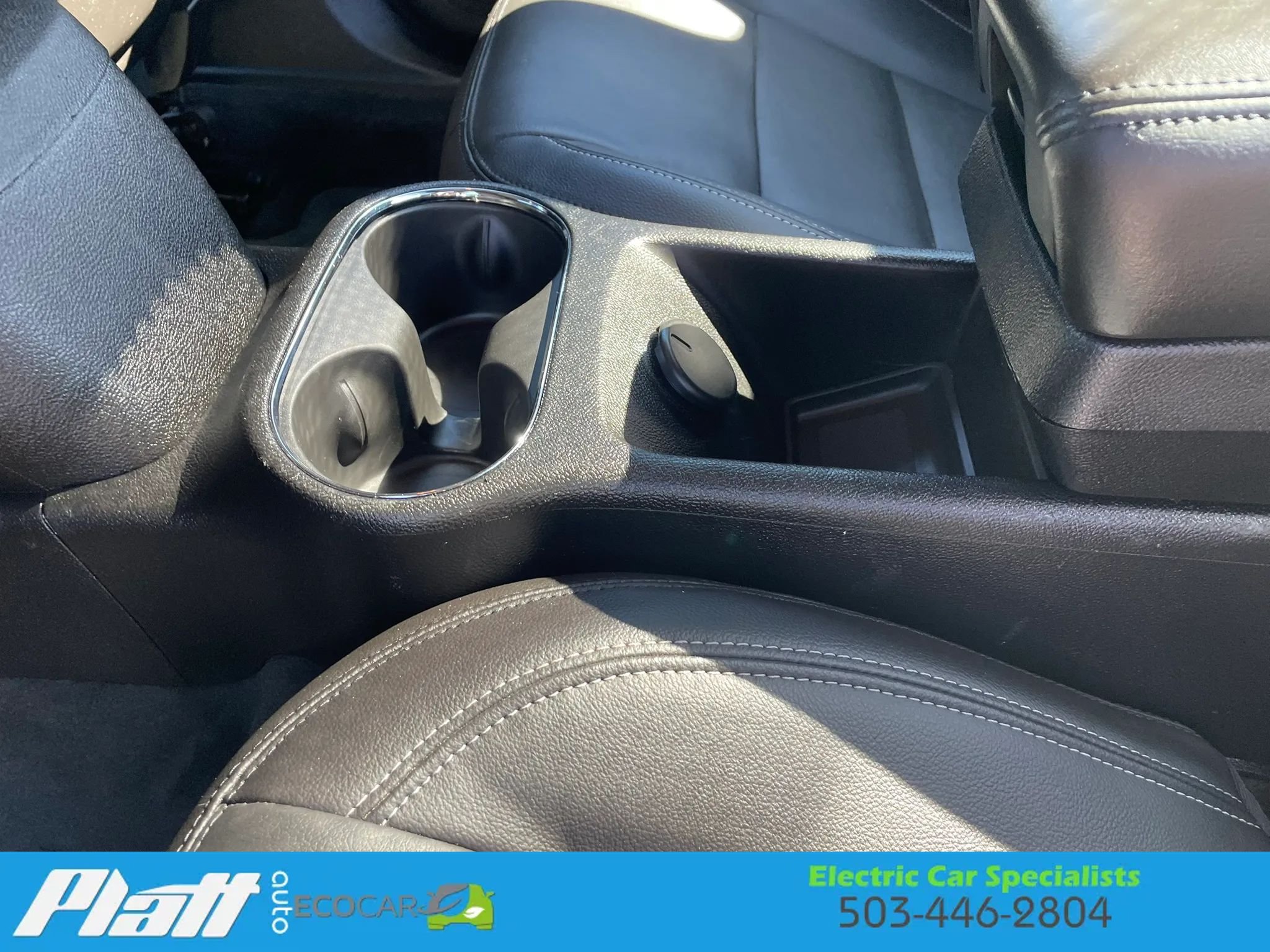Used 2015 Chevrolet Volt Premium w/ Premium Trim Package FWD image 36